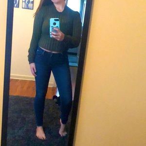 Forever 21 Green Cropped Long Sleeve Top